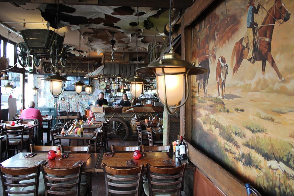 Hotel Restaurant Old Bridge Amsterdam Buitenkant foto