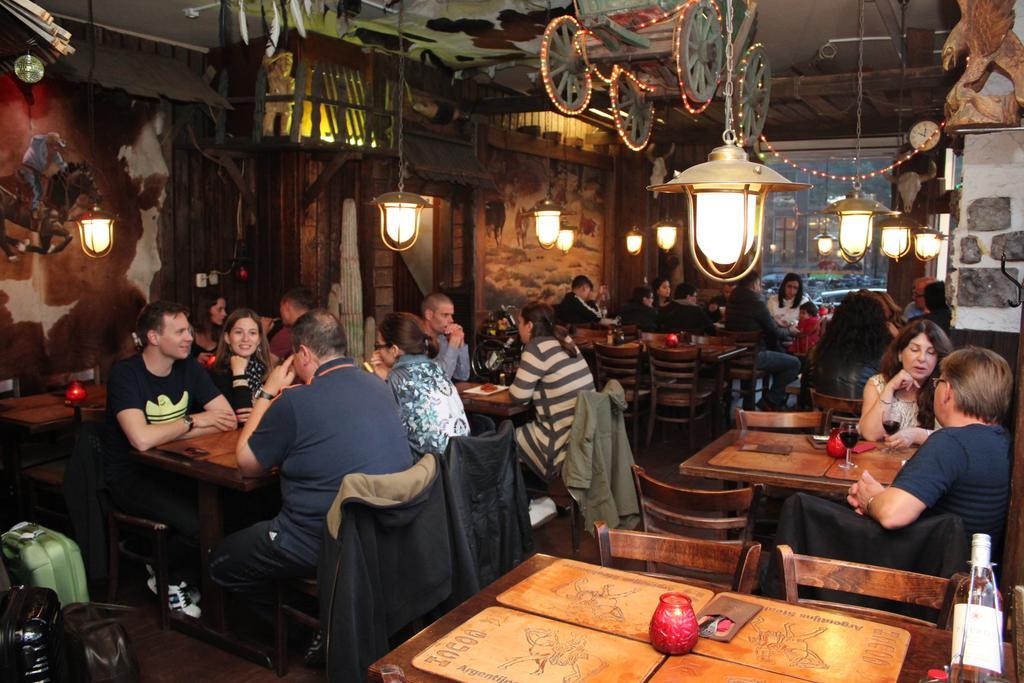 Hotel Restaurant Old Bridge Amsterdam Buitenkant foto